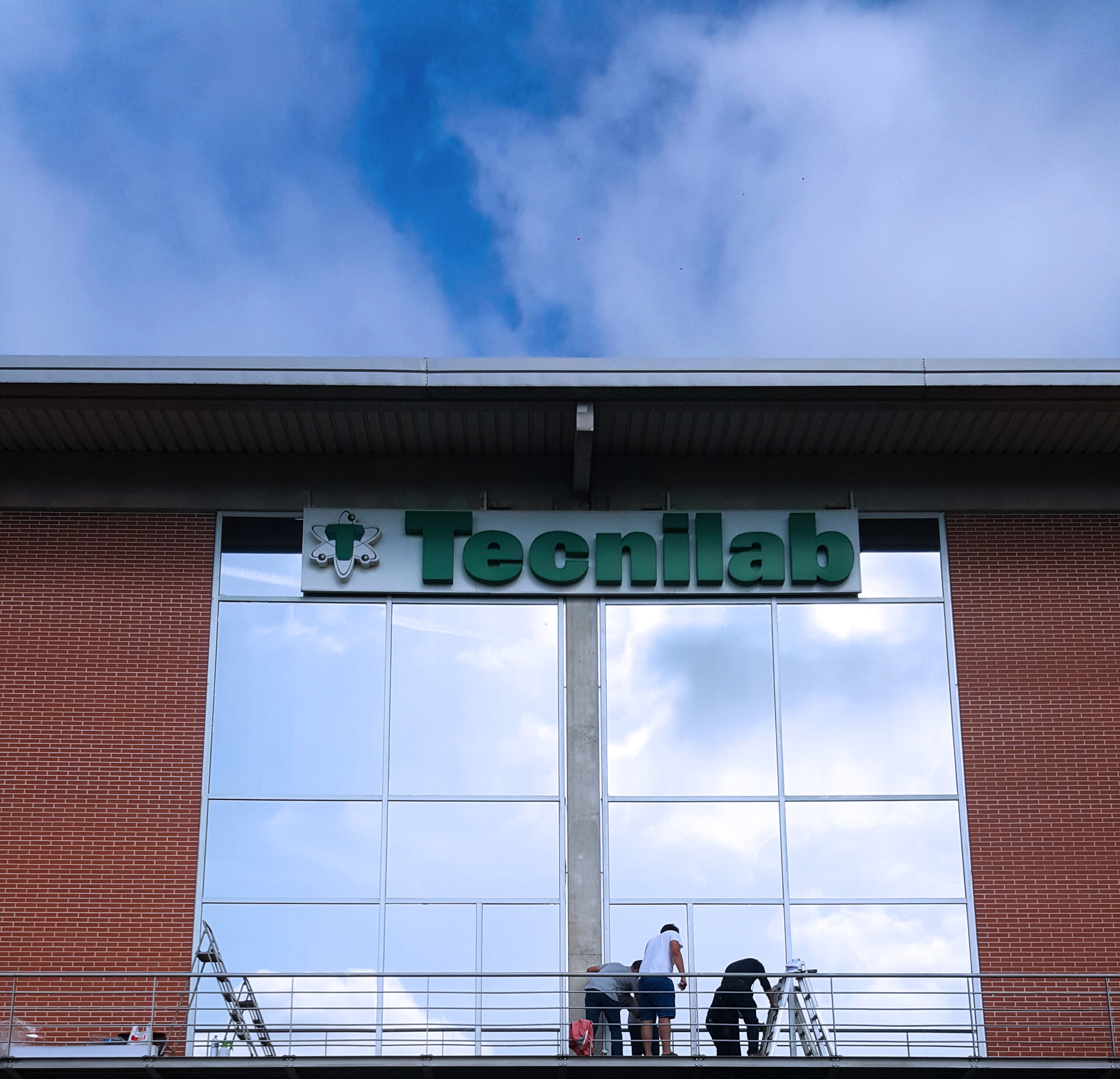 Allanvip Agência de Publicidade e Design Allanvip Agência de Publicidade e Design